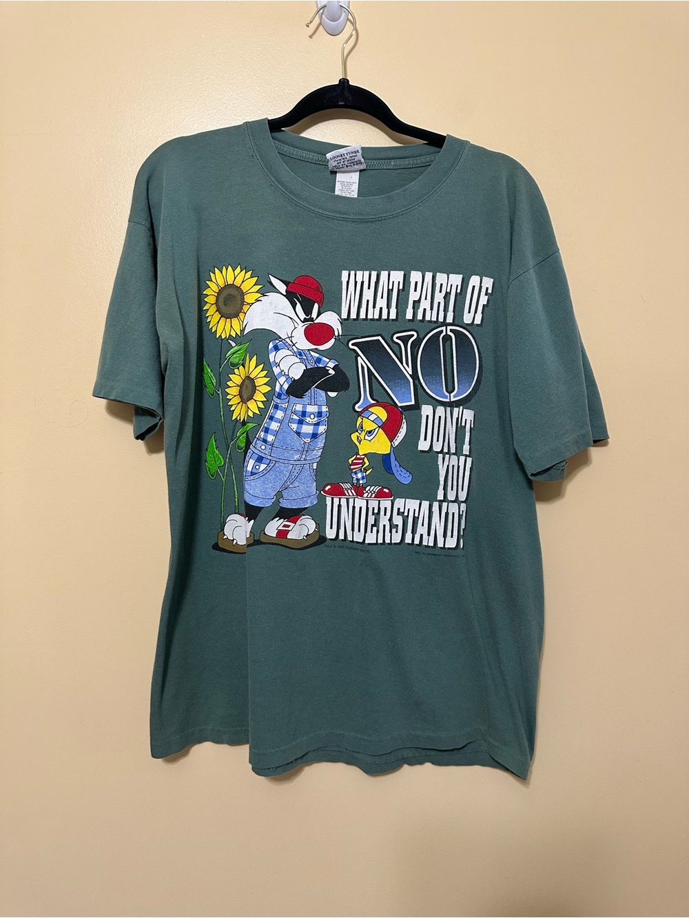 VTG 1995 Looney Tunes Graphic T-shirt Sylvester Tweety Bird Unisex L Green